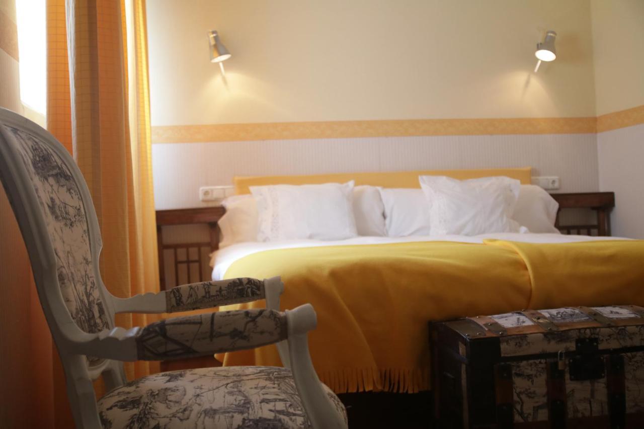 Hotel Villa Maria Fuentes de Béjar Exteriér fotografie